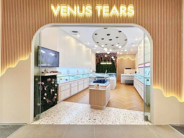 Venus Tears TAMPINES